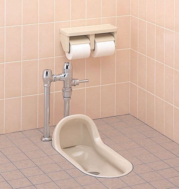 japanese-toilet-by-shinchikuhomes-co-jp