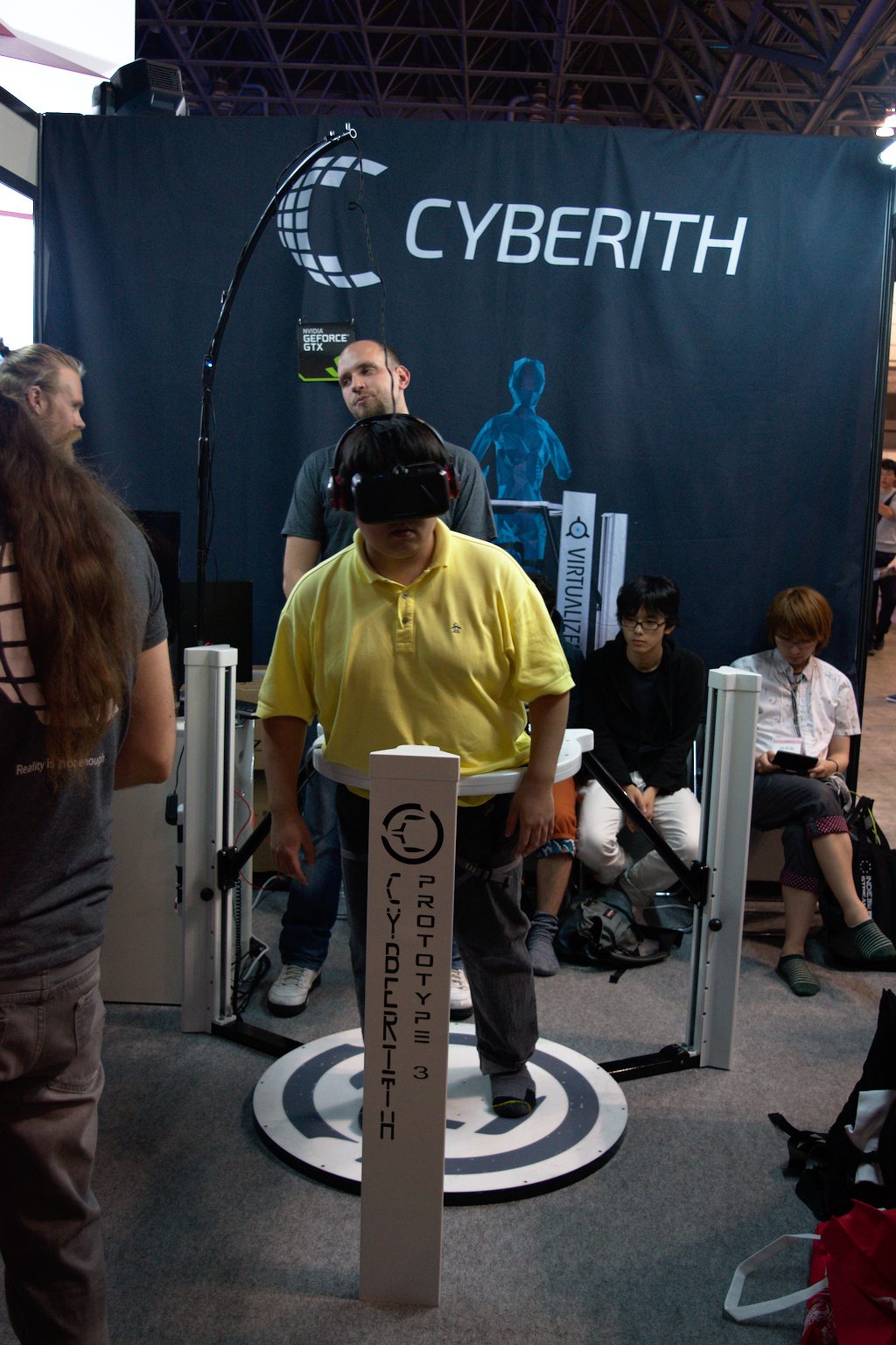Cyberith et leur prototype impressionnant au Tokyo Game Show