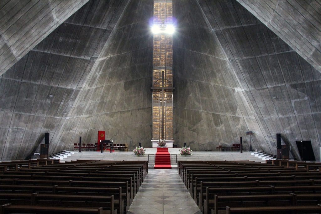 La cathédrale SainteMarie de Tokyo, un joyau méconnu DozoDomo
